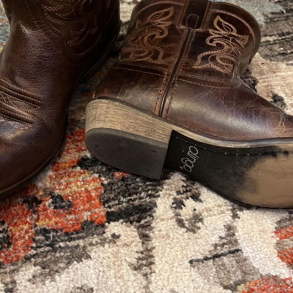 Boots - Picture 2 of 2